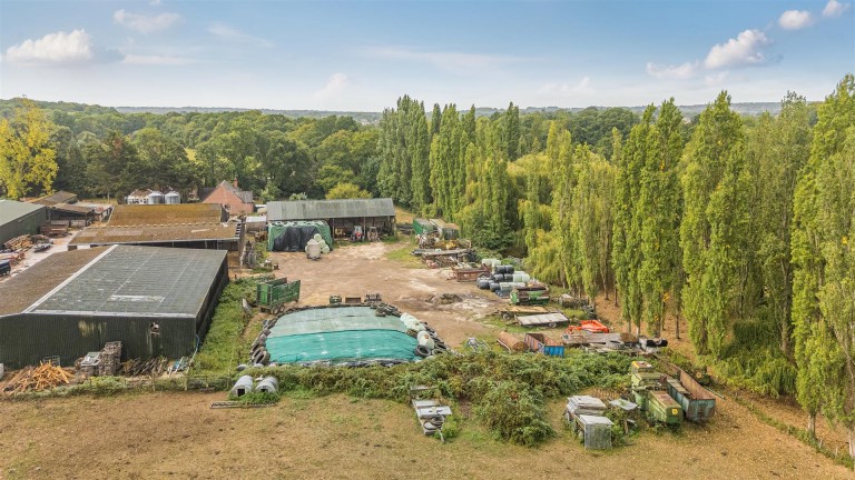 Images for Long Acres Farm, Wangfield Lane, Curdridge, Southampton