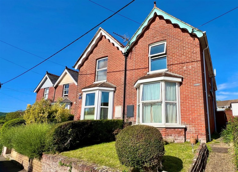 Click the photo for more details of Freshwater, Isle of Wight