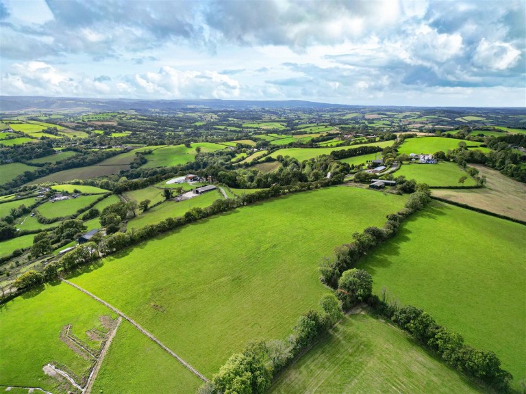 Images for Whitestone, Exeter