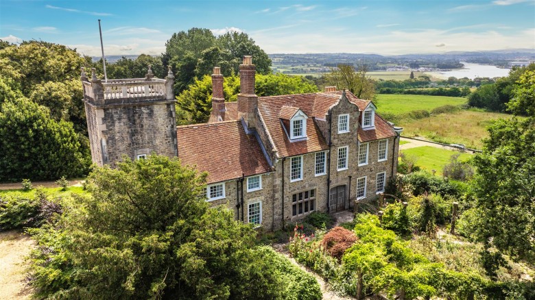 Click the photo for more details of Whippingham, Isle of Wight