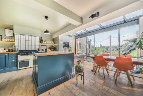 Click the photo for more details of Station Road, Bere Ferrers