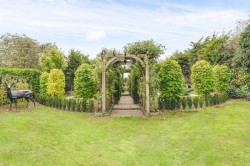 Images for Elevenways, Worlington