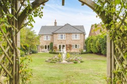 Images for Elevenways, Worlington