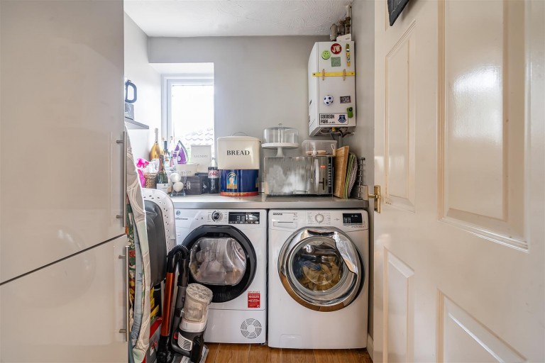 Images for Acorn Way, Silverstone, NN12