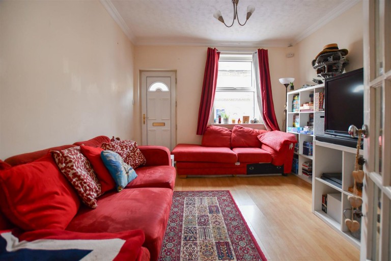 Images for Stanley Road, Newmarket