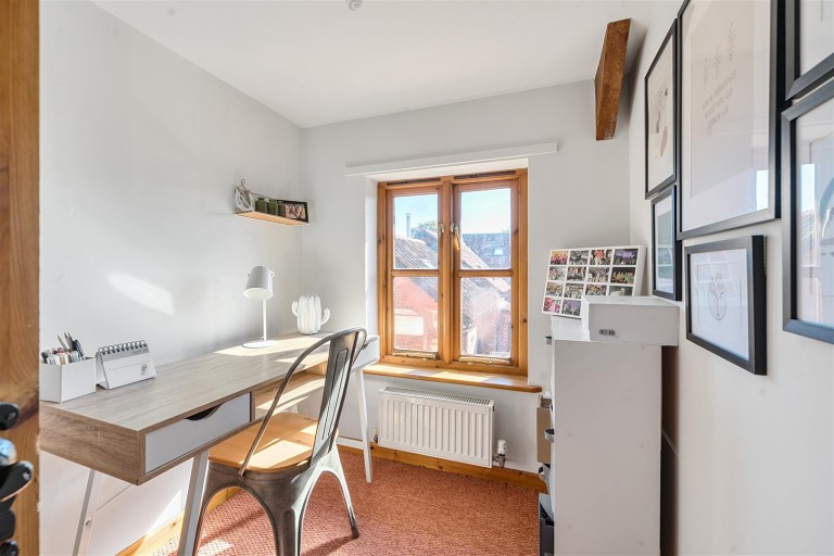 Images for 4 Kensington Court, Washfield, Tiverton