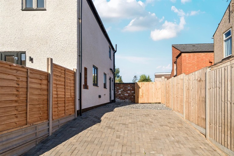 Images for Holbrook Avenue, Rugby, CV21