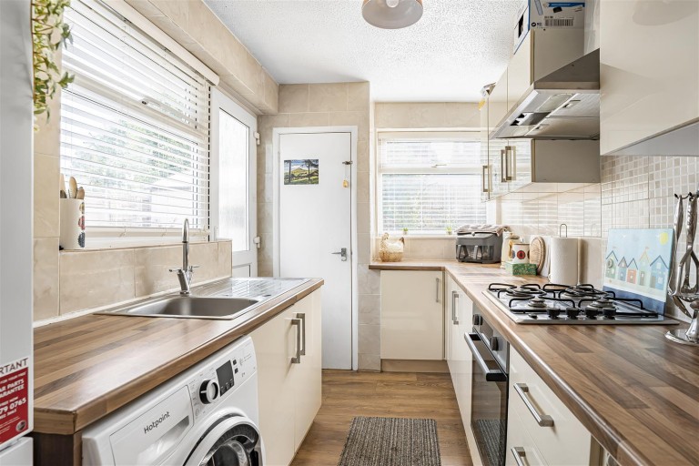 Images for The Willows, Daventry, NN11