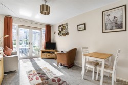 Images for The Willows, Daventry, NN11