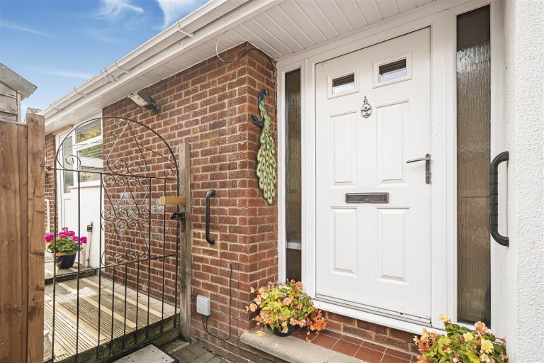 Images for The Willows, Daventry, NN11