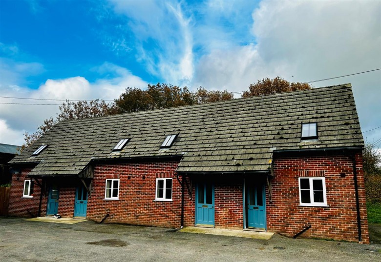 Click the photo for more details of No.2 Highlands Cottage, Herridge, Collingbourne Ducis, Marlborough