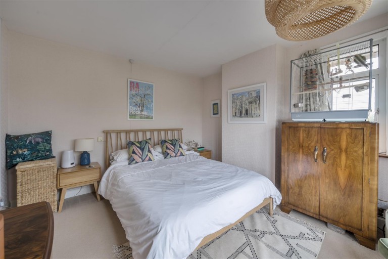 Images for Stratford Road, Roade, NN7