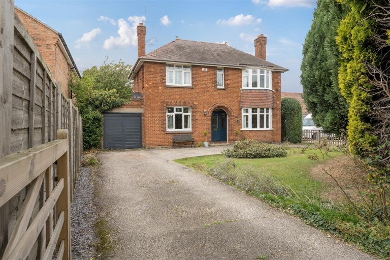 Images for Stratford Road, Roade, NN7