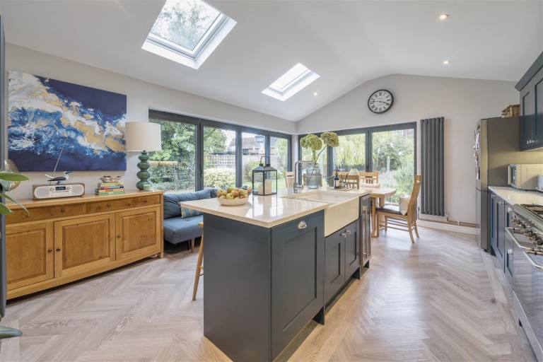 Images for Stratford Road, Roade, NN7