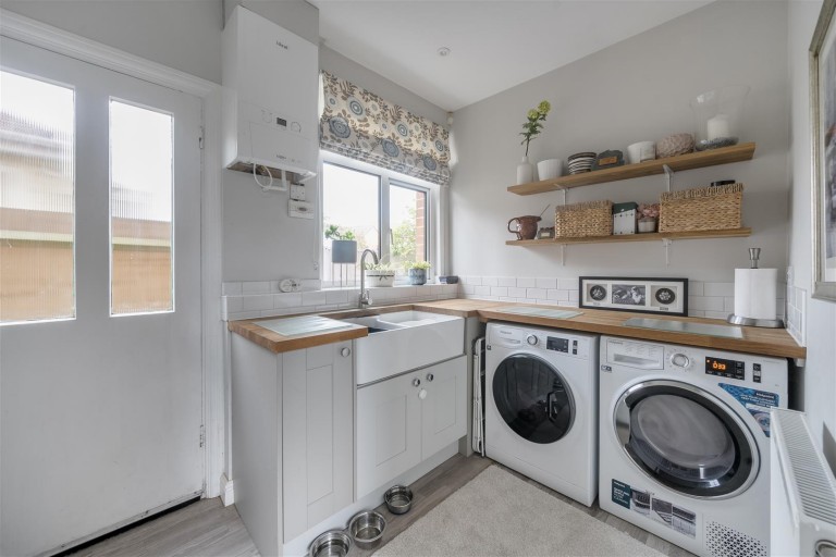 Images for Stratford Road, Roade, NN7