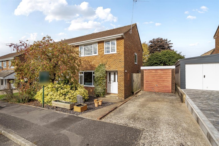 Images for Stanton Close, Blandford Forum