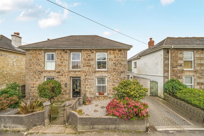 Click the photo for more details of New Road, Troon, Camborne