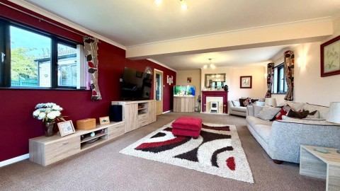 Click the photo for more details of Great Fen Road, Soham
