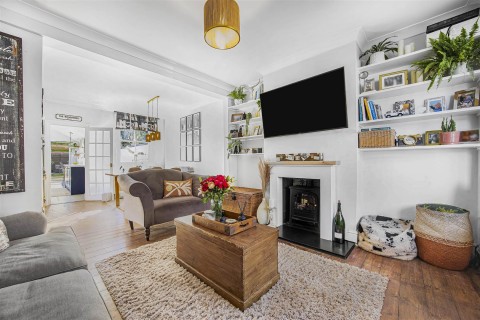 Click the photo for more details of York Road, Henley-On-Thames