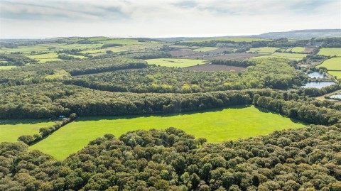 Click the photo for more details of Havenstreet, Isle of Wight