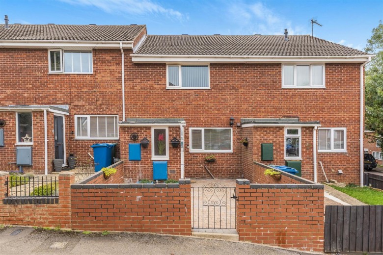 Click the photo for more details of Red Poll Close, Banbury