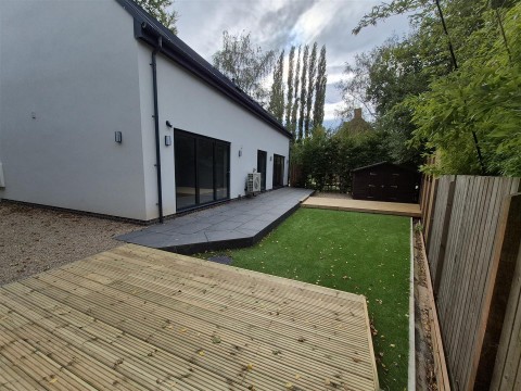 Click the photo for more details of Dog Lane, Wilson, DE73