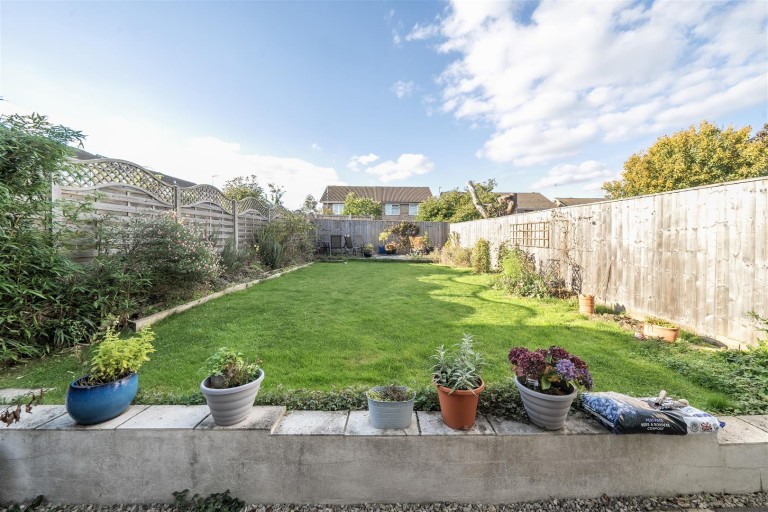 Images for Oak Close, Towcester, NN12