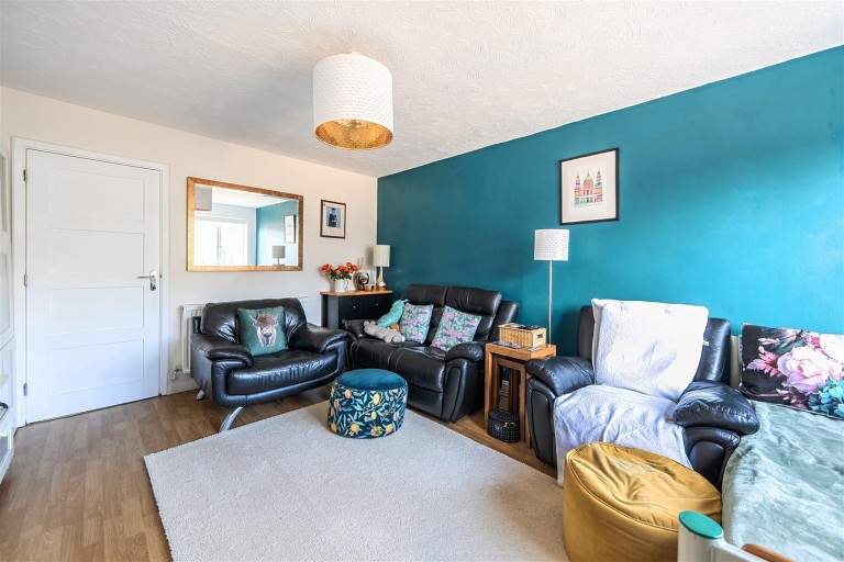 Images for Oak Close, Towcester, NN12