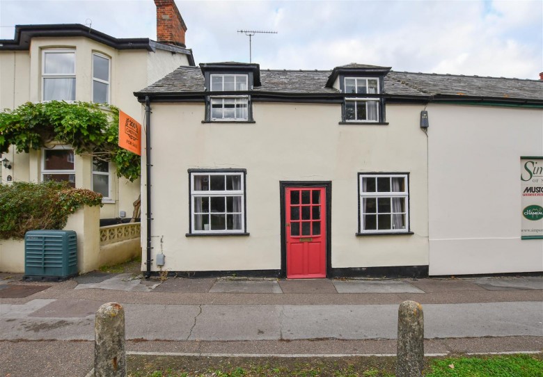 Click the photo for more details of Mill Hill, Newmarket