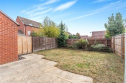 Images for Wren Crescent, Bodicote - no onward chain