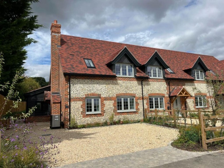 Click the photo for more details of Ibstone, Buckinghamshire