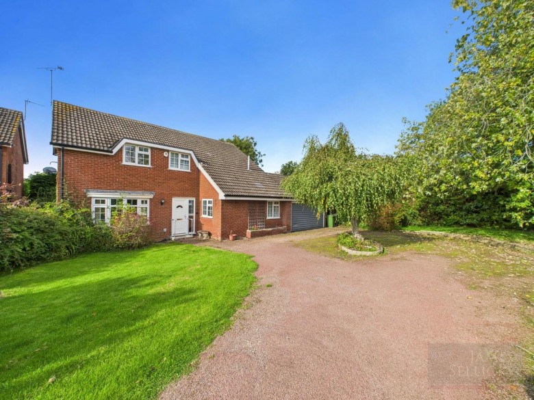 Click the photo for more details of Forsells End, Houghton-On-The-Hill, Leicester