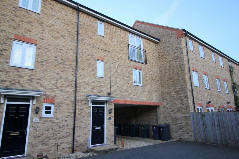 Click the photo for more details of Robins Crescent, Witham St. Hughs, Lincoln