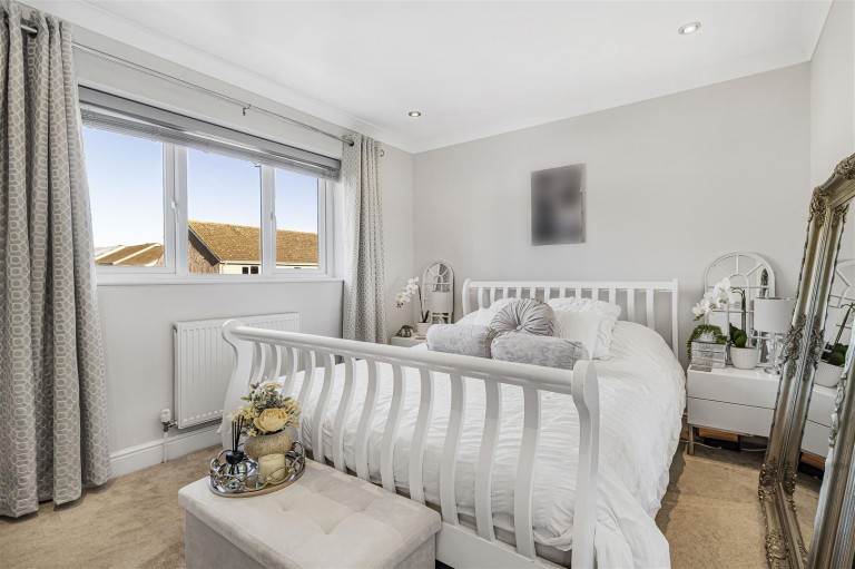 Images for Jay Close, Haverhill