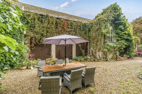 Click the photo for more details of Sidmouth Road, Lyme Regis