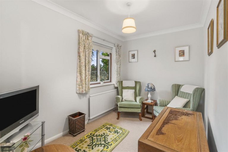 Images for Holland Rise, Kings Sutton, Banbury