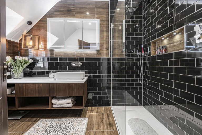 Images for Southend near Henley-On-Thames