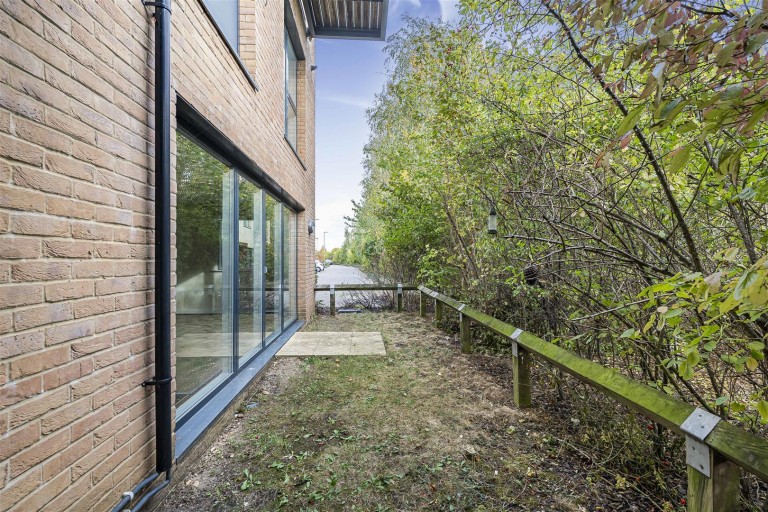 Images for Beech Drive, Trumpington, Cambridge
