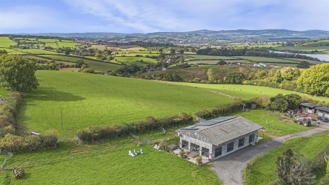 Click the photo for more details of Stokeinteignhead, Newton Abbot