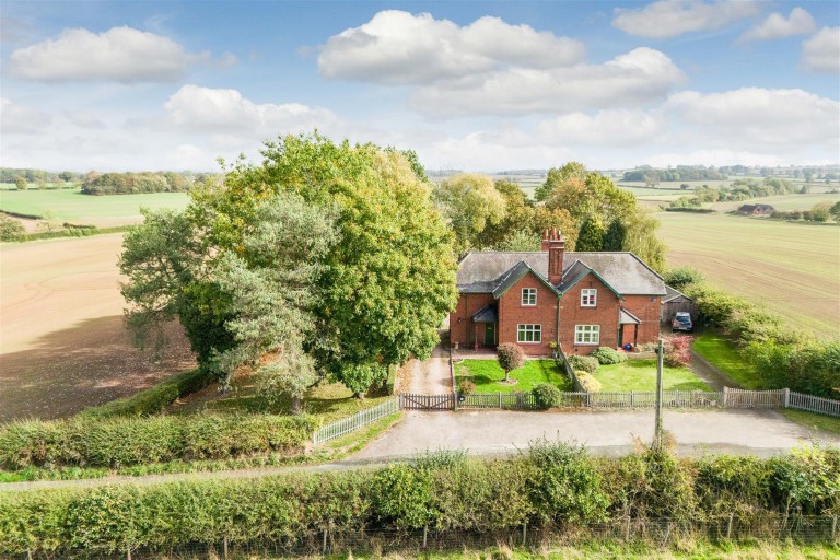 Images for Clifton Lane Cottages, Thorpe Constantine, B79