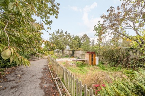 Click the photo for more details of Fairmile Road, Christchurch