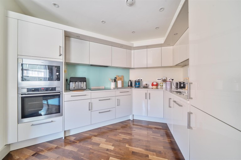 Images for Hop House, Brewery Square, Dorchester, Dorset