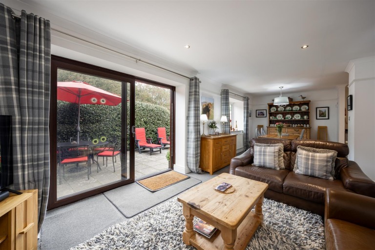 Images for Afton Barns, Freshwater