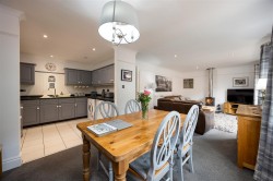 Images for Afton Barns, Freshwater