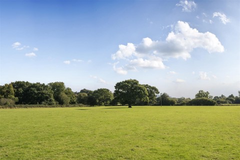 Click the photo for more details of Fluxton, Ottery St Mary