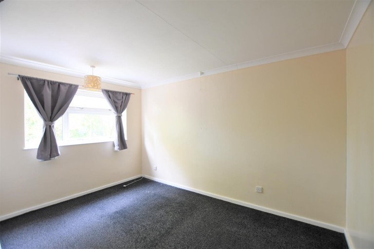 Images for Gordon Richards Close, Newmarket