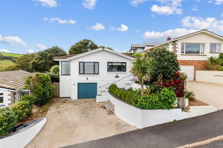 Images for Churchfields, Dartmouth