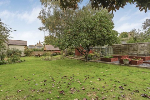 Click the photo for more details of Main Street, Hannington, Northampton, NN6