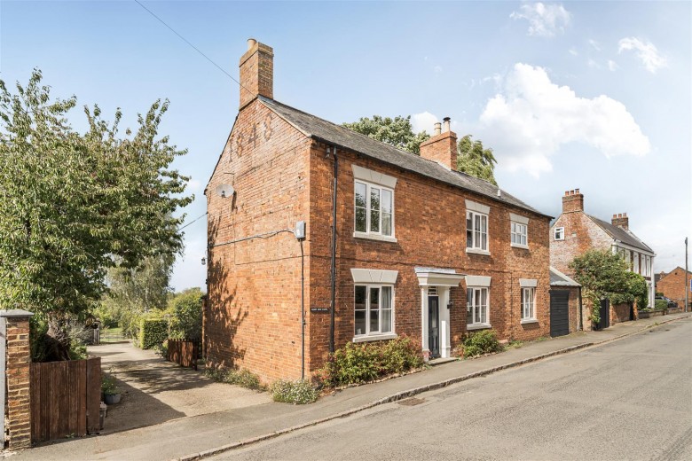 Click the photo for more details of West End, Welford, NN6