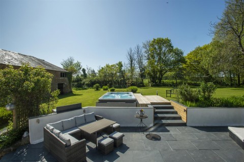 Click the photo for more details of Morchard Bishop